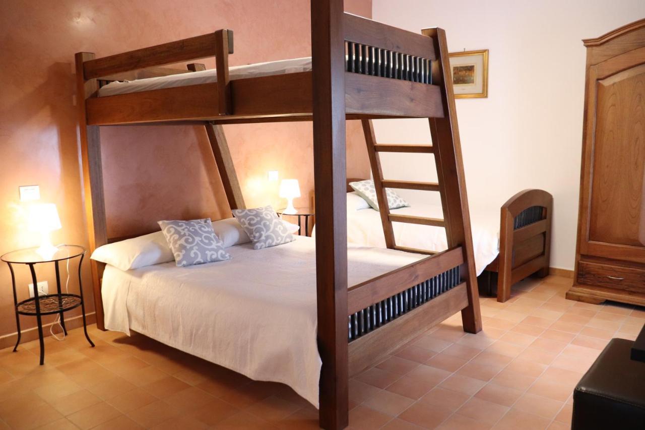 Dei Monasteri Bed & Breakfast Алтамура Екстериор снимка